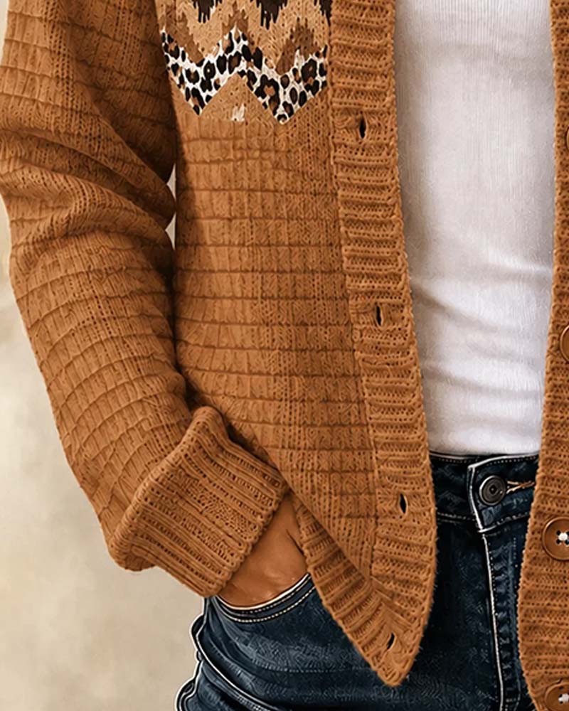 Buttoned Leopard Wavy Stripe Cardigan
