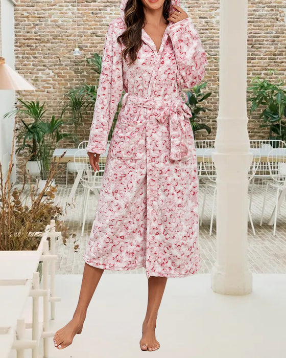 Leopard-Print Elegant Flannel Robe
