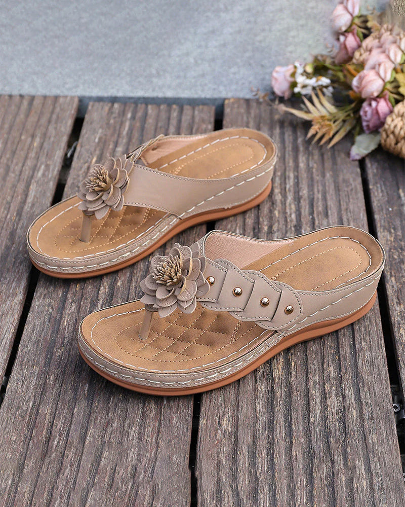 Women's Floral Print Sandals With Arch Support