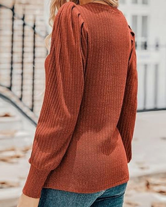 V-neck solid color long-sleeved top