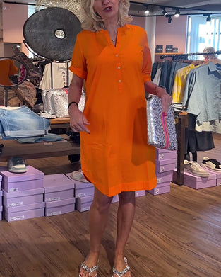 Solid color buttoned casual loose dress