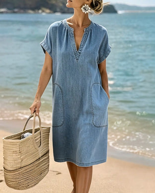V-Neck Short-Sleeved Pockets Dress