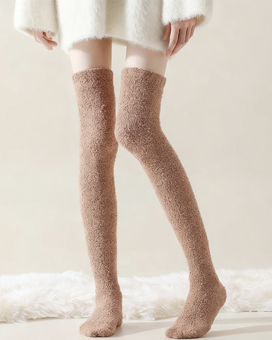 Warm And Comfortable Knee-High Socks
