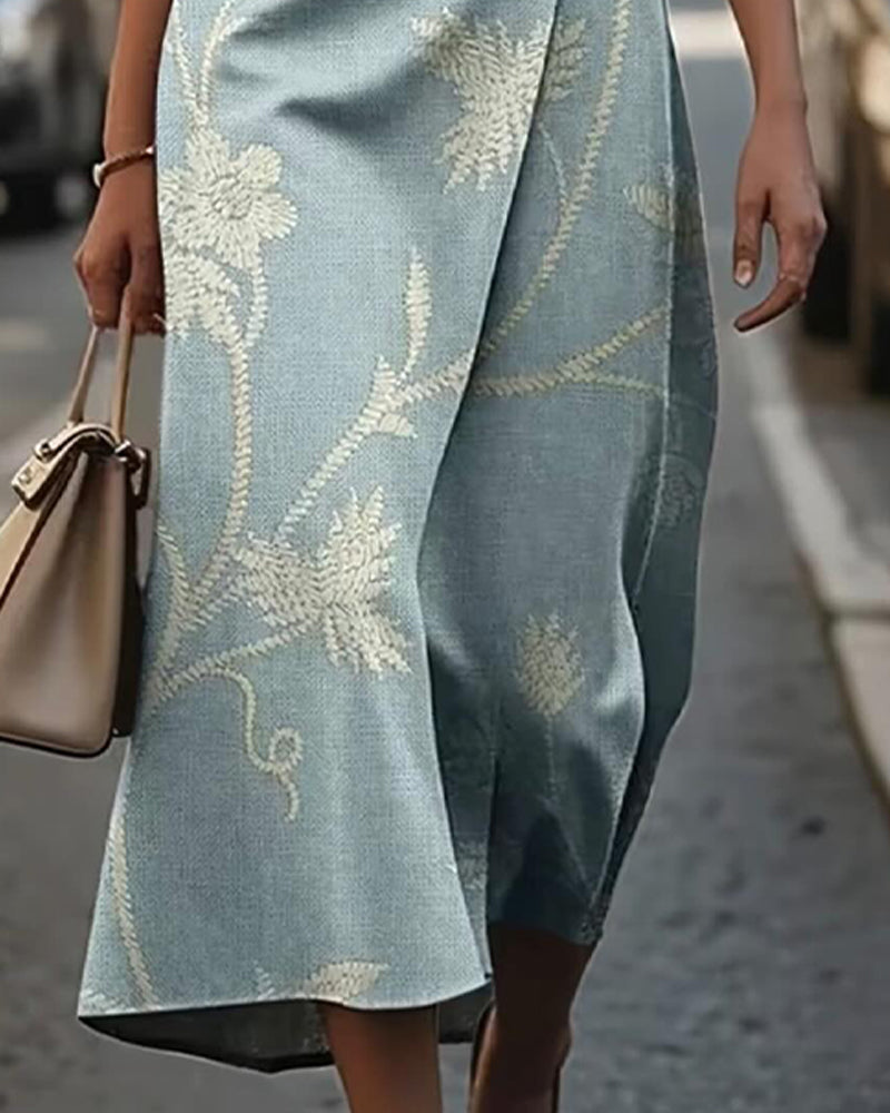 Waist-Cinching Sleeveless Dress