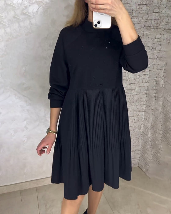 High collar pleated solid color dress