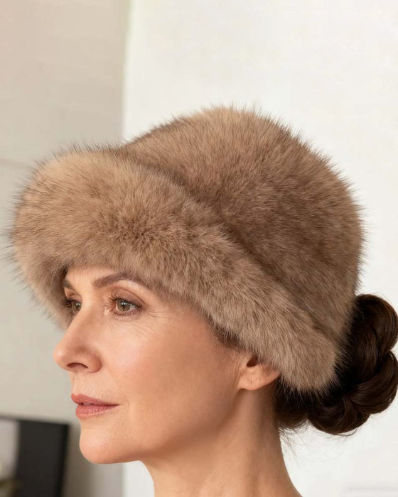 Comfortable And Elegant Winter Hat With Fur