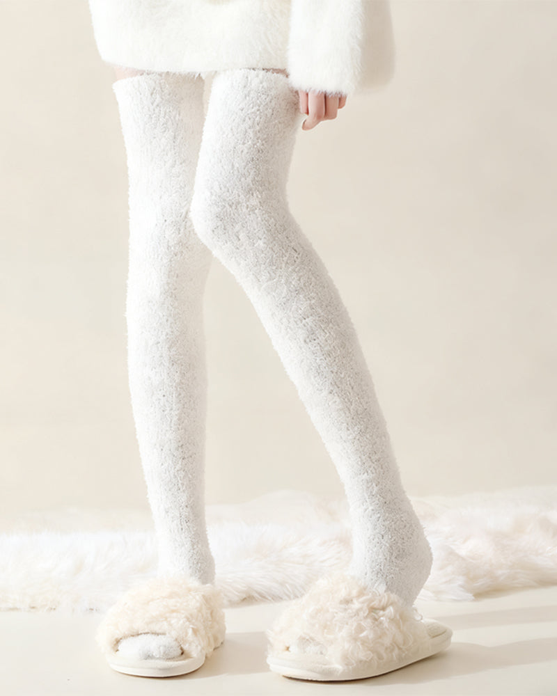 Warm And Comfortable Knee-High Socks