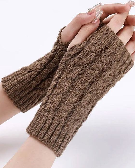 Cable Knit Fingerless Gloves