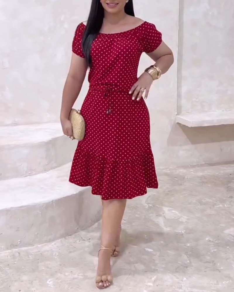 Polka Dot Short-Sleeved Fitted A-Line Dress