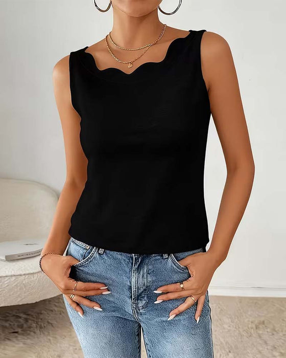 Wavy Neck Fitted Tank Top