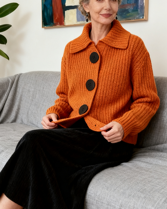 Stylish Lapel Huge Button Cardigan