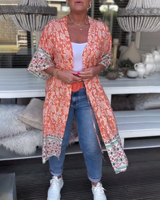 Fashionable printed holiday beach coat