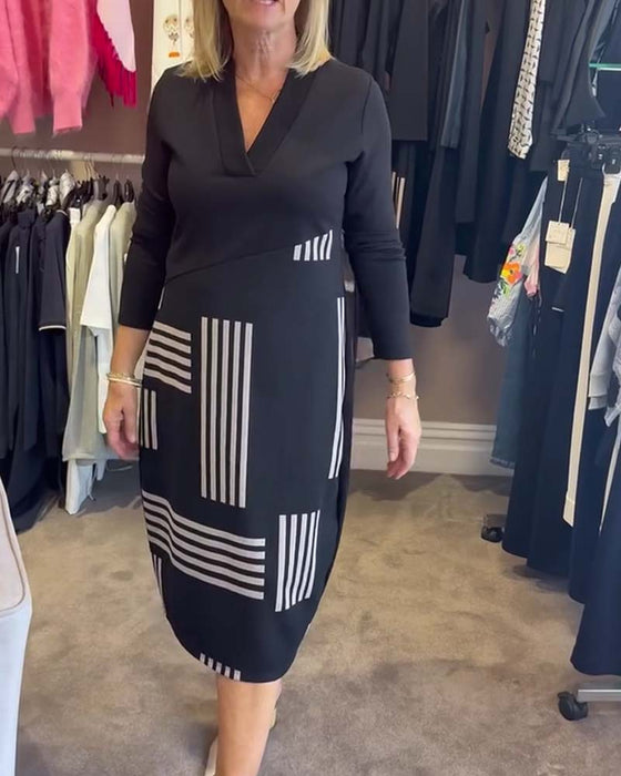 Geometric Stripe V-Neck Bodycon Midi Dress