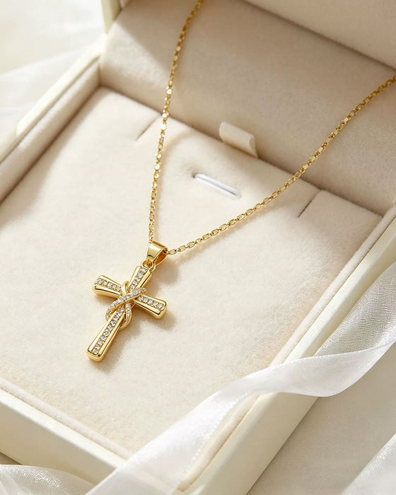 ✝️ Women's Necklace with Sparkling Cross Pendant – Elegant Twisted Design for Everyday & Special Occasions