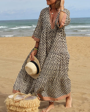 Diamond-Patterned Loose-Fitting Dress