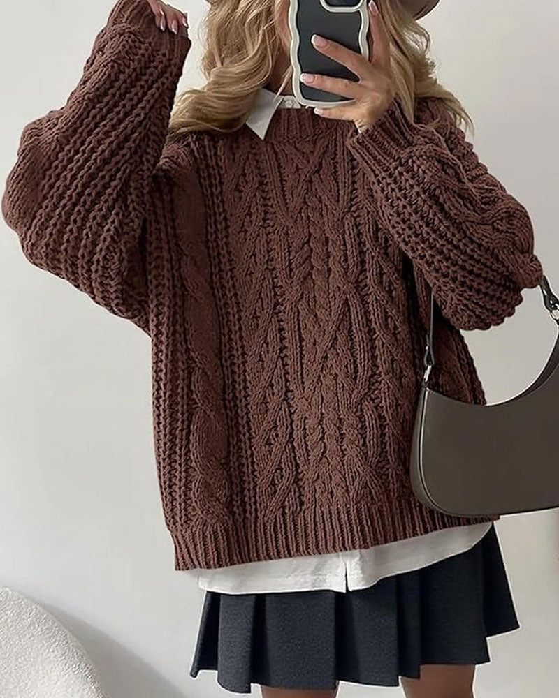 Loose Cable-Knit Crewneck Pullover