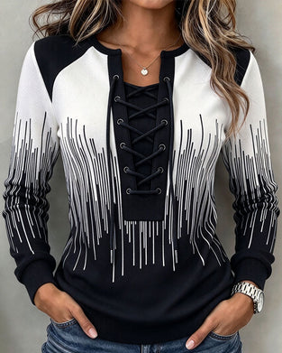 Tie Line Color Block Fitted Sweatshirt