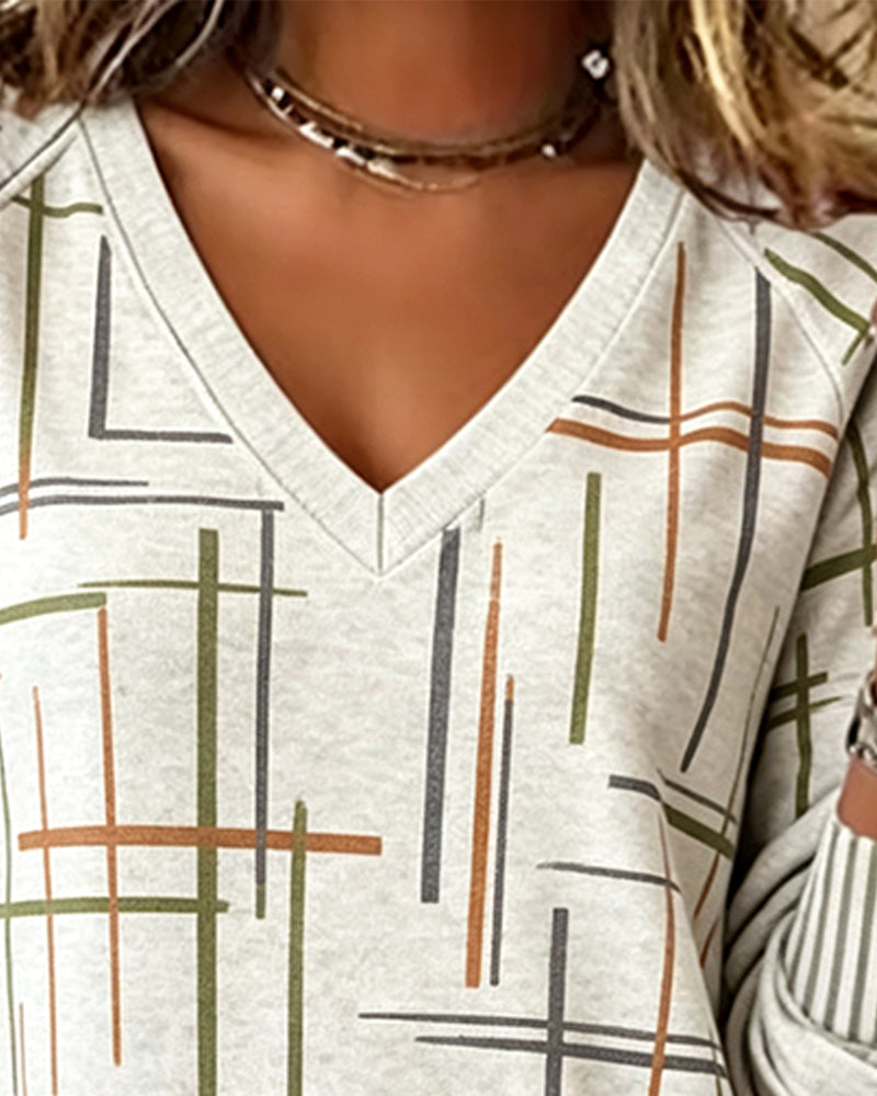 V-Neck Line Slit Sweatshirt