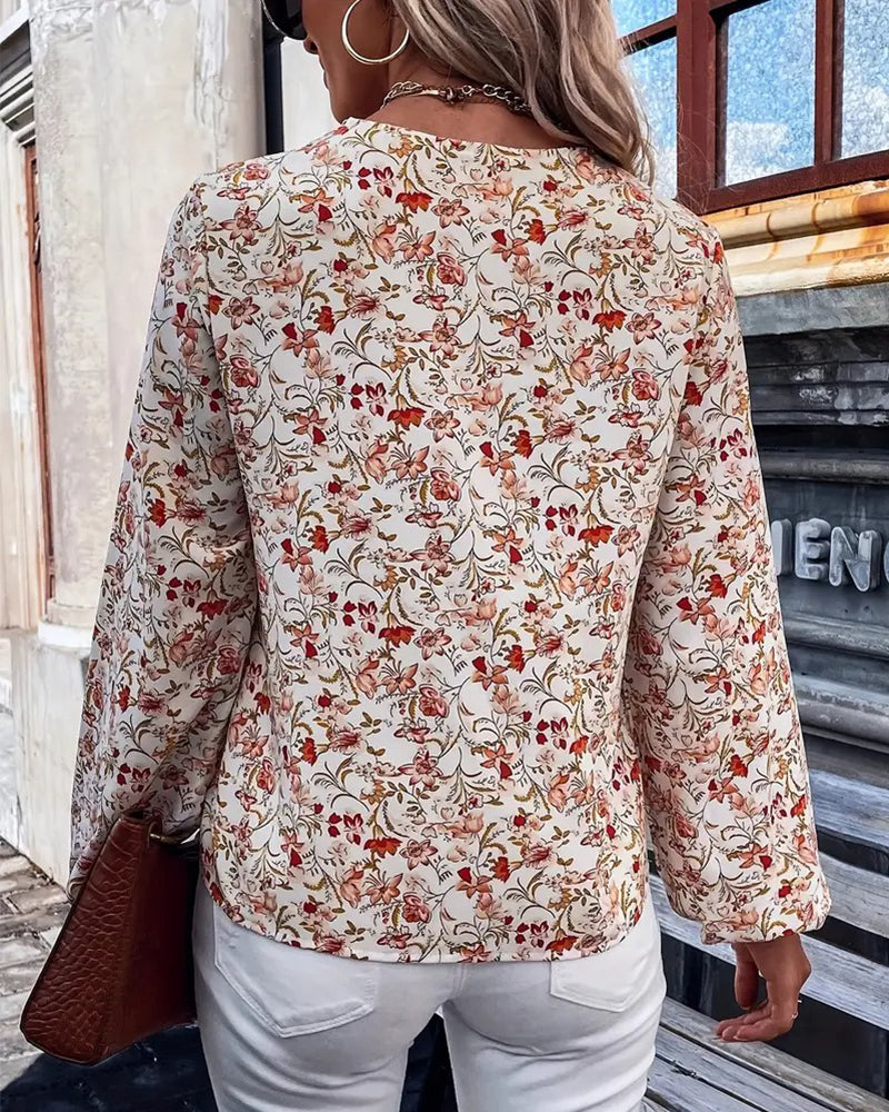 Casual V-Neck Printed Long-Sleeved T-Shirt