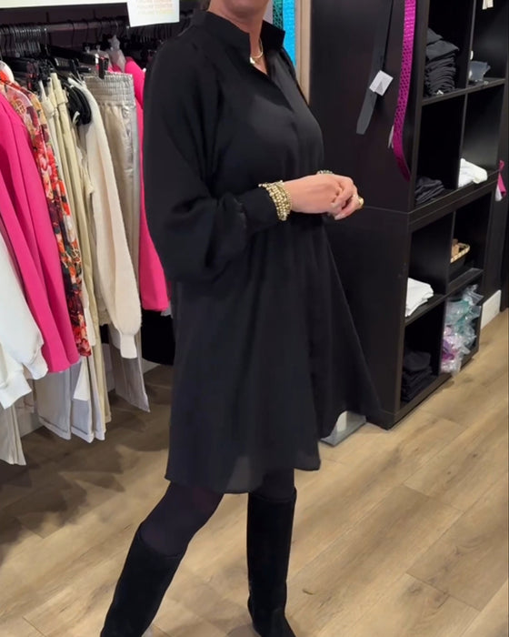 V-neck simple knee-length dress