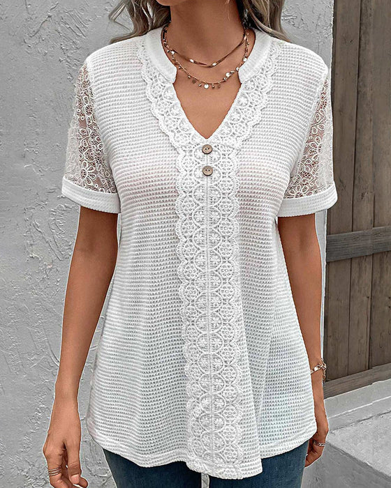 Solid color v-neck lace T-shirt