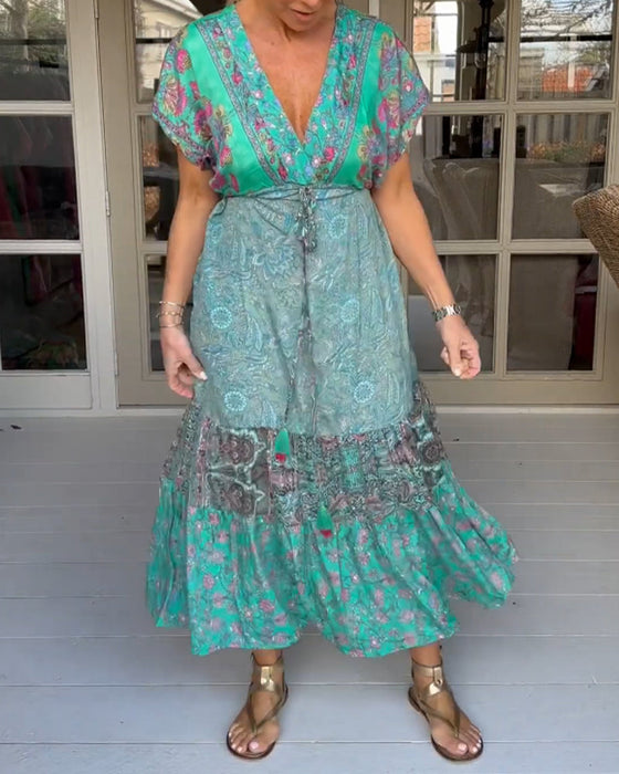 V-neck printed elegant dress