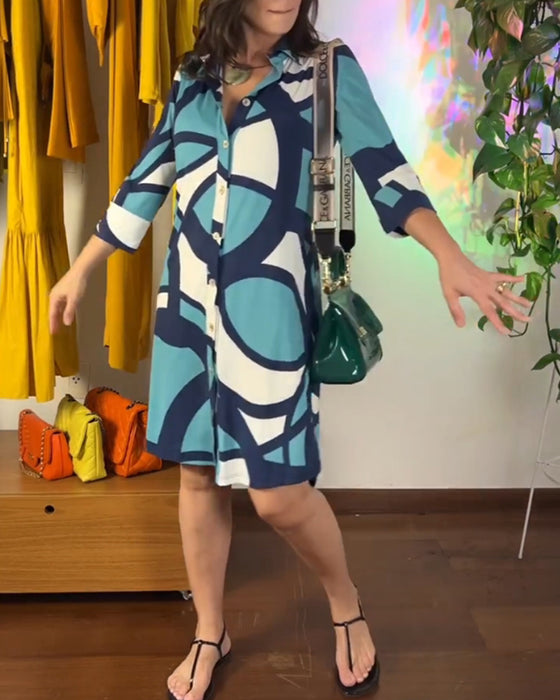 Long-sleeved buttoned printed dress