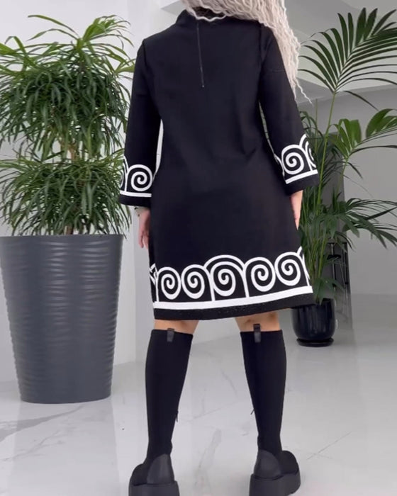 Wave pattern long sleeve dress