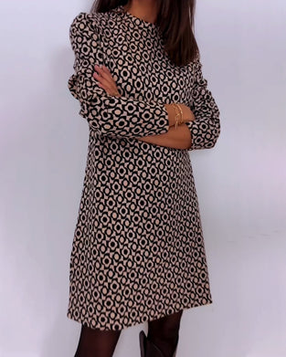 Commuting casual long sleeve dress