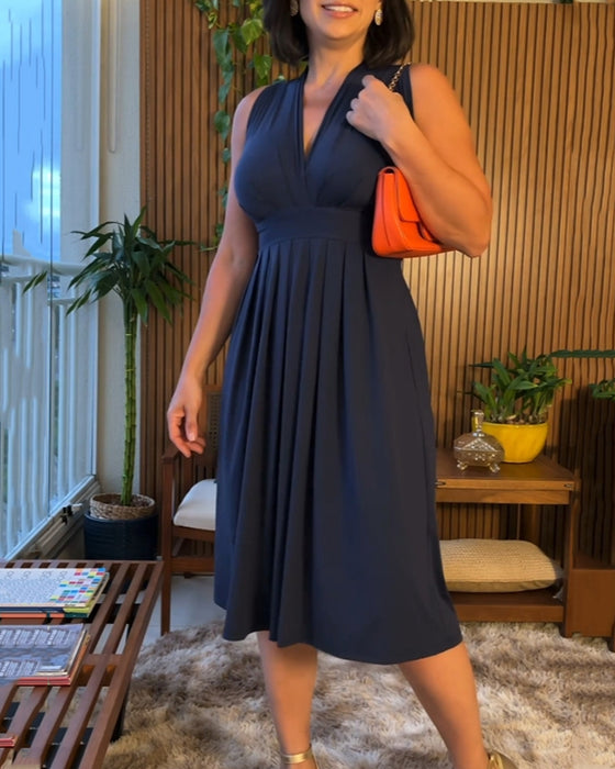V-neck sleeveless waist-cinching dress