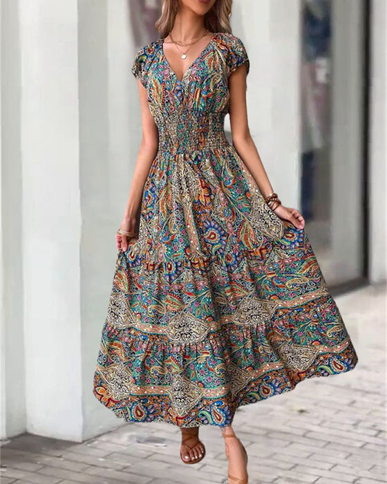 Elegant vintage printed dress