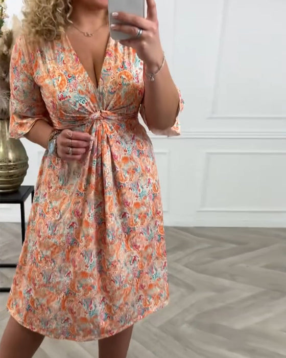 V-neck twist print dress