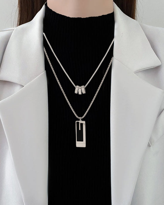 Double long necklace in titanium steel