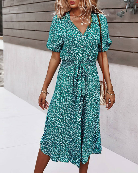 Short-sleeved waisted floral dress