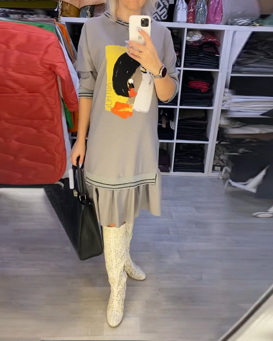 Portrait Shift dress with Long Sleeve