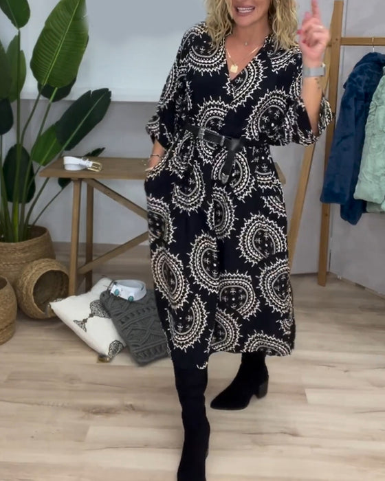 Loose V-neck long-sleeved dress