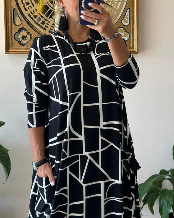 Loose Shift Dress with Pocket and Round Neck